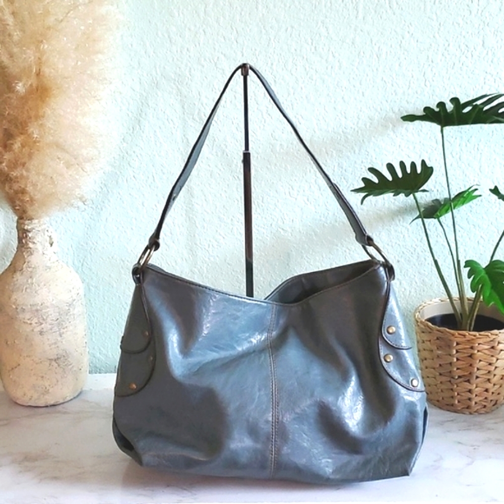 Axcess by Liz Claiborne blue hobo shoulder bag